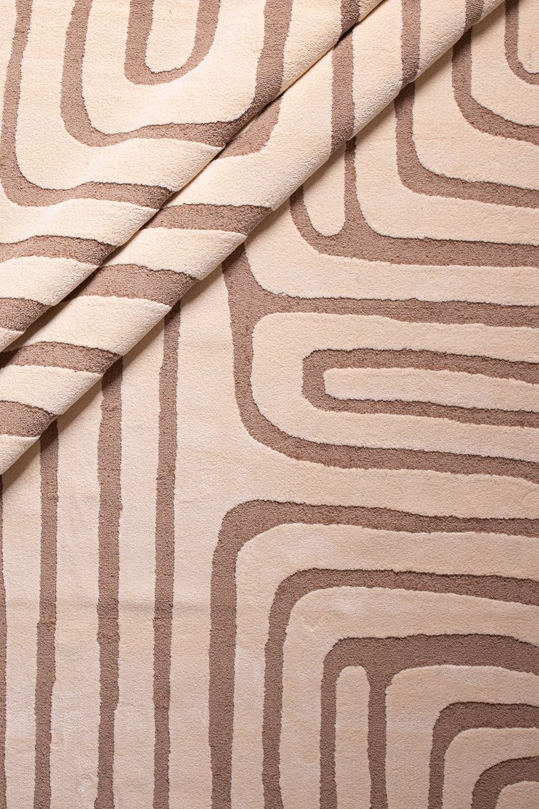 Desert Mirage Hand Tufted Rug – Soft & Elegant 4