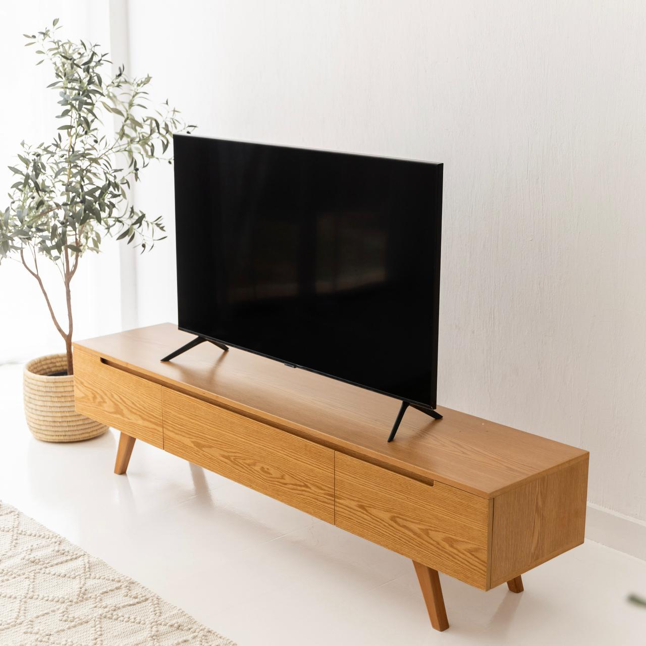 Luca Beech Wood TV Unit With Sleek Design 1