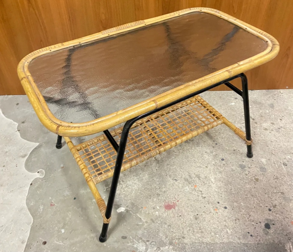 ترابيزه رئيسيه من البامبو والميتال 2