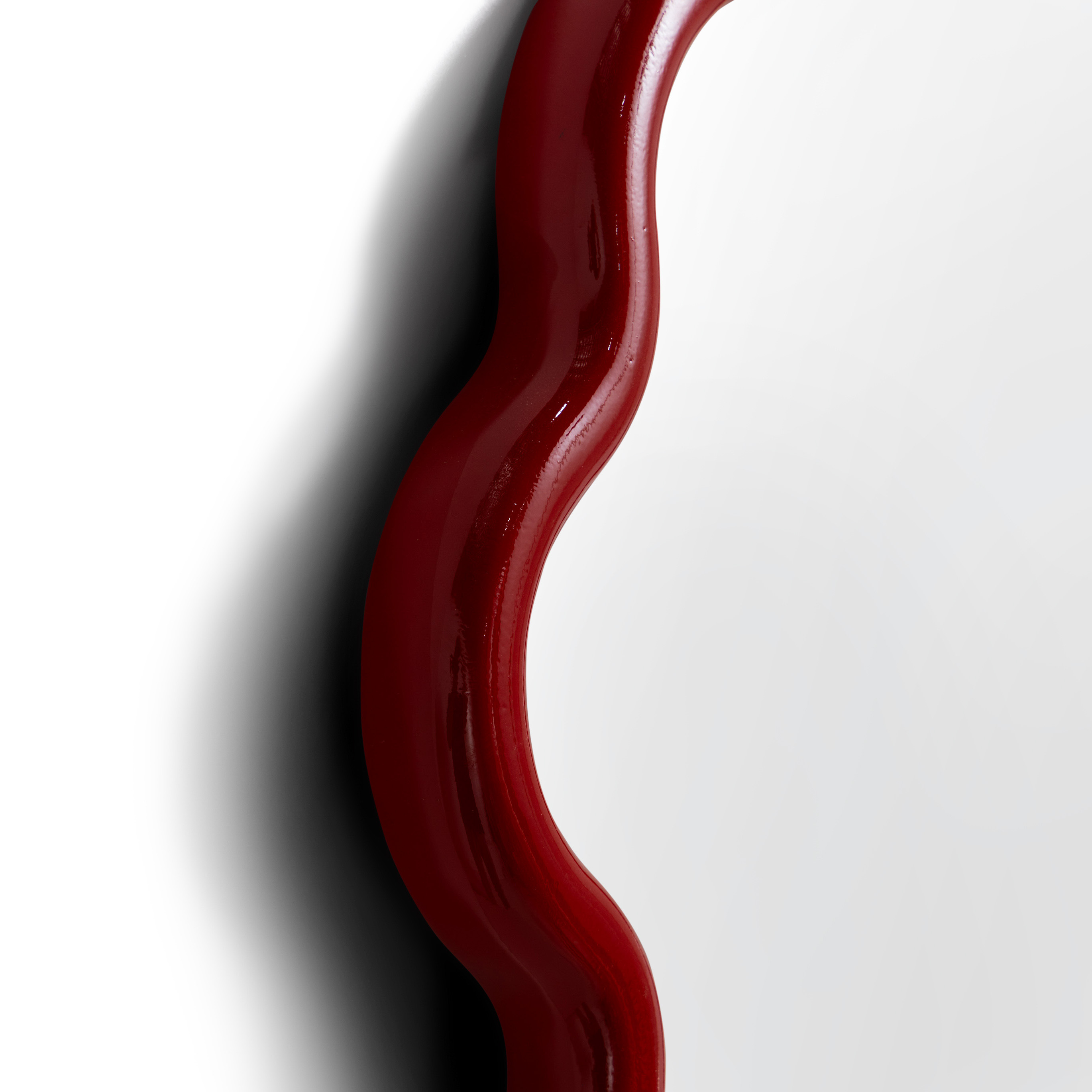 Flora Curvy Red Frame Mirror – Bold Design for Vibrant Interiors 2