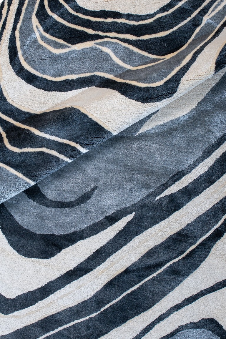 Plysh Hand-Tufted Wool Blend Rug 2