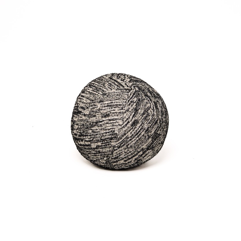 Deeja Bomb Cushion (Black X Ivory) 0