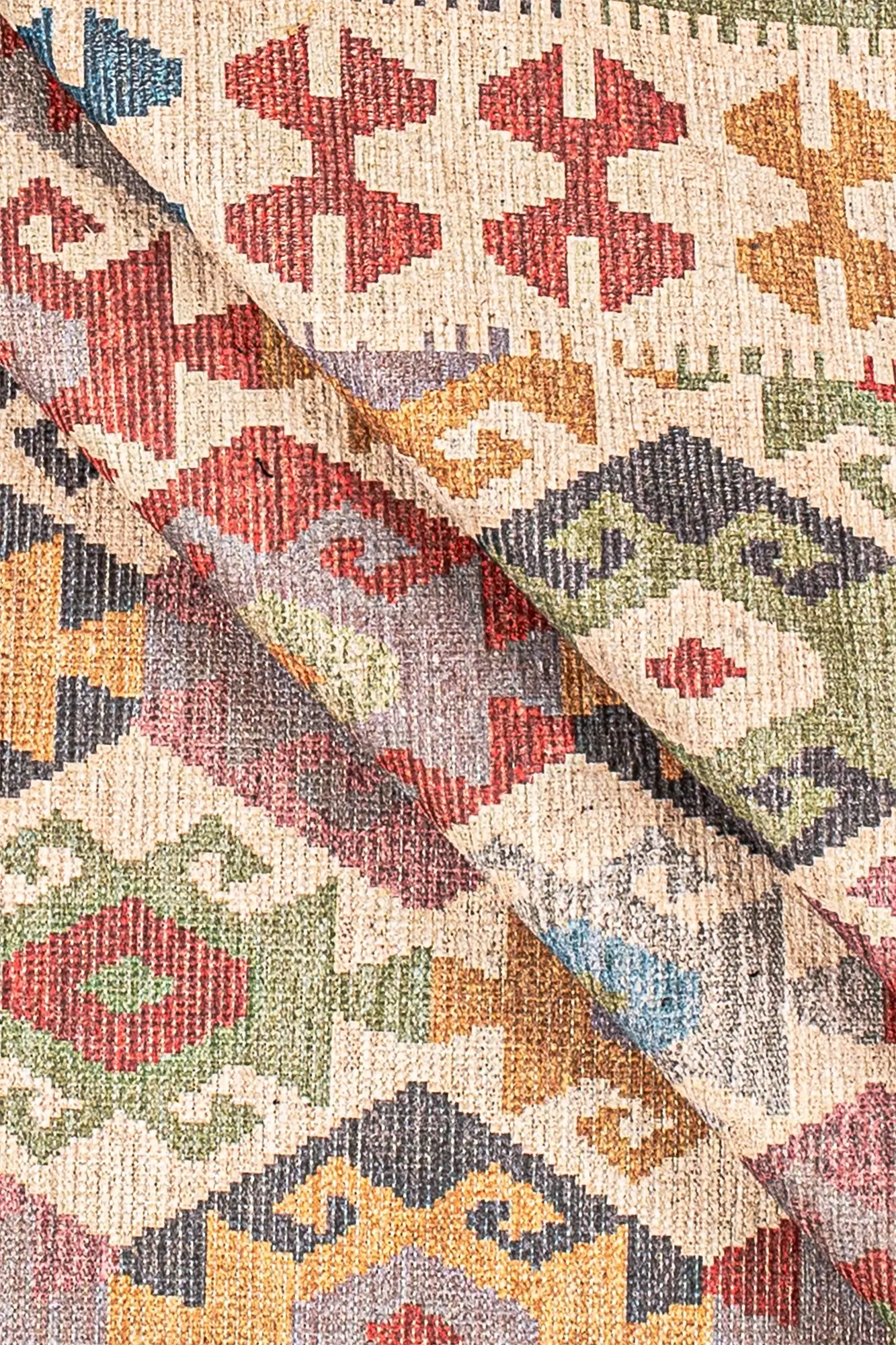 Badawi Digital Woven Rug – Folk Spirit and Soft Comfort 1