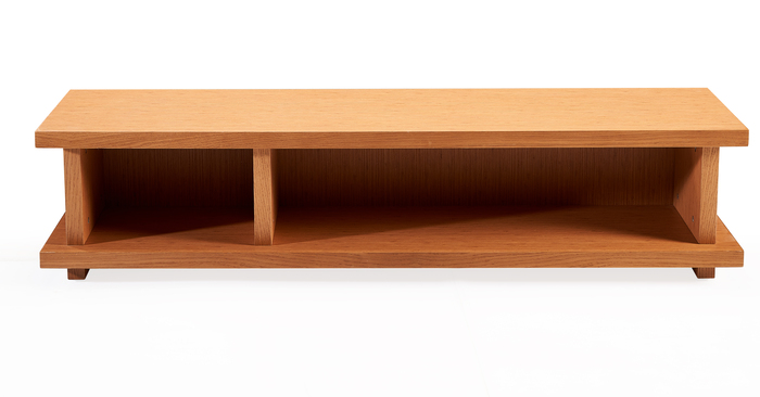 Play Natural Oak Veneer TV Unit - Sleek & Compact Design 1