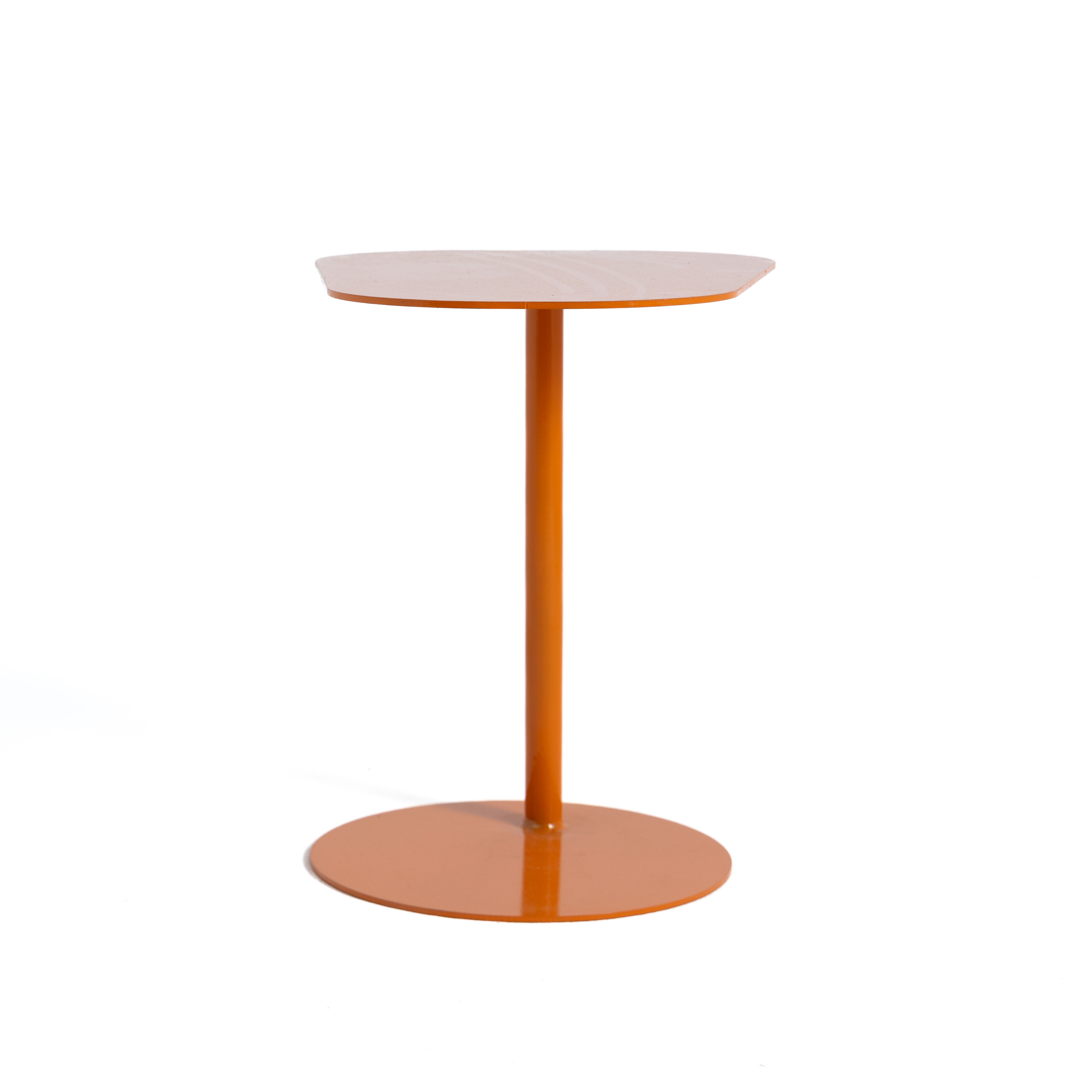 Darcie Steel Side Table – Sleek Lacquered Finish 0