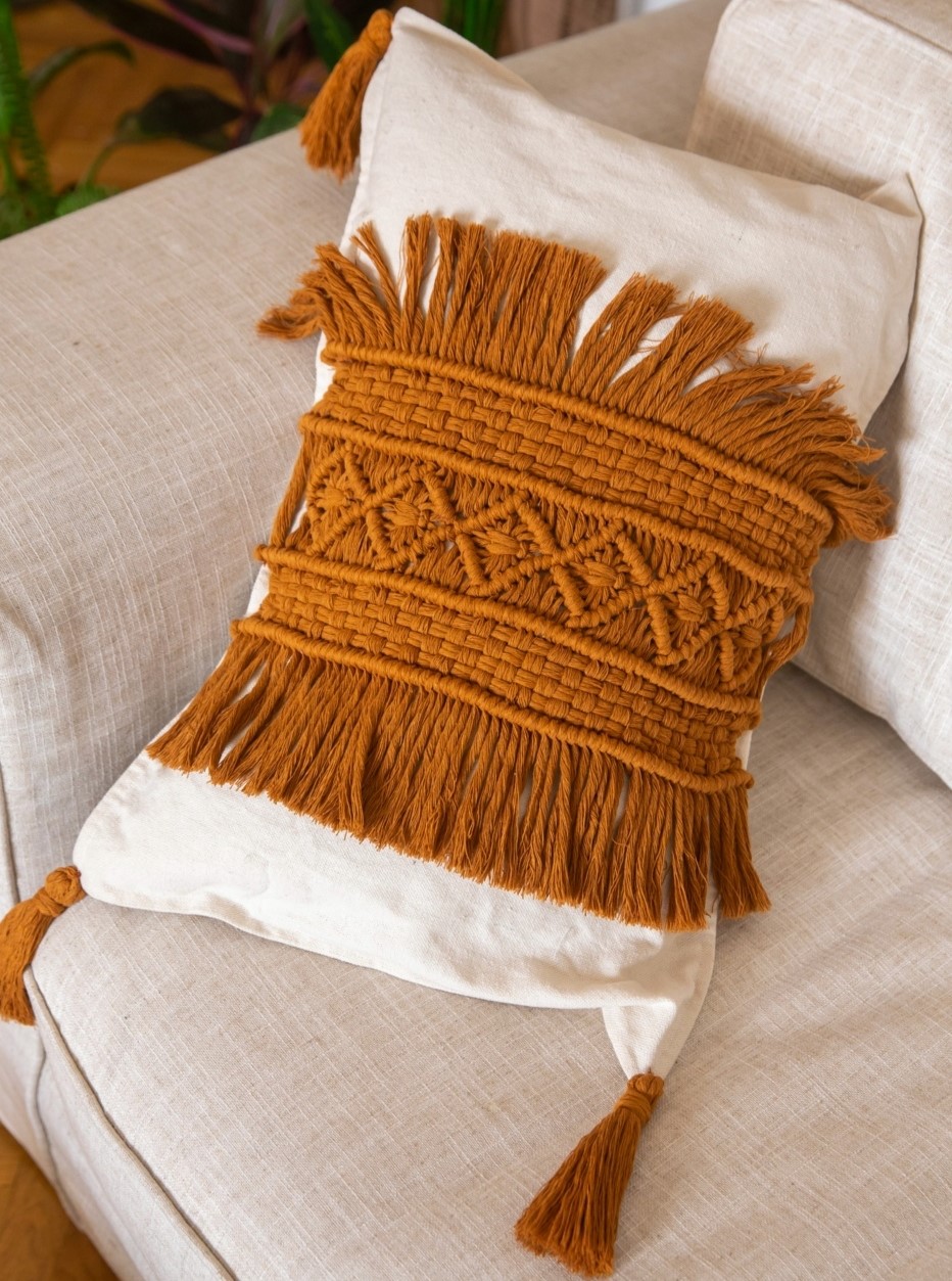 Macramé Golden Brown Cushion 0