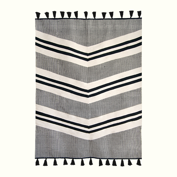 Valley Chevron Pattern Cotton Rug With Tassels 0