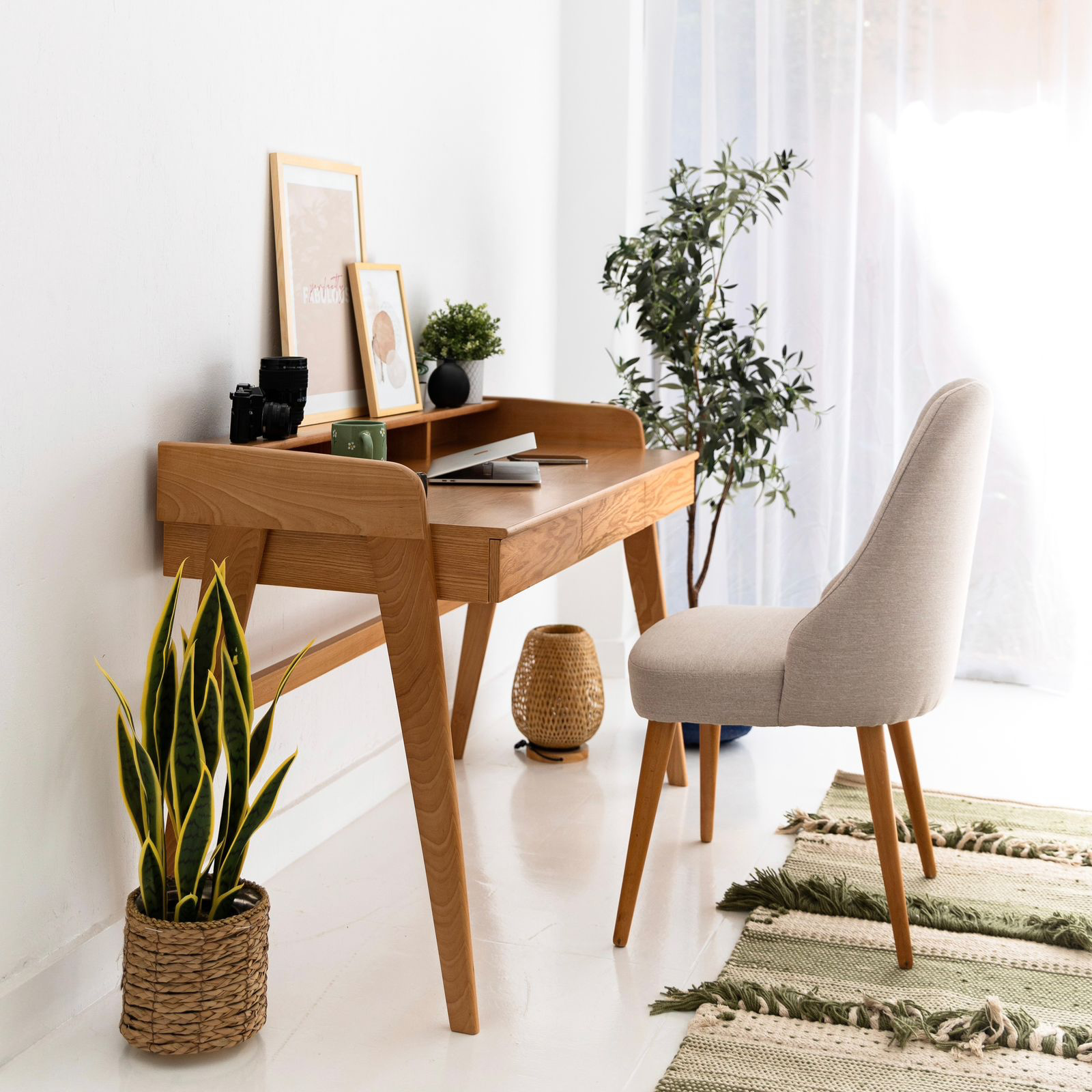 Solo Beech Wood Desk 2