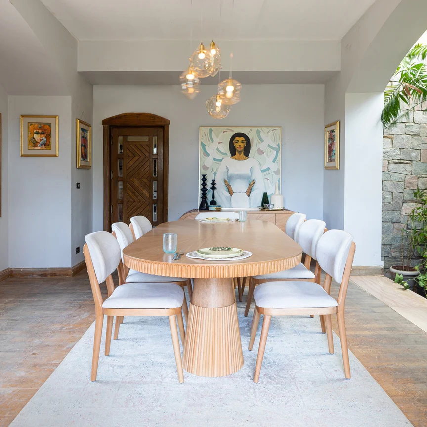 Empire Beech Wood Dining Table With Oak Veneer Finish 5