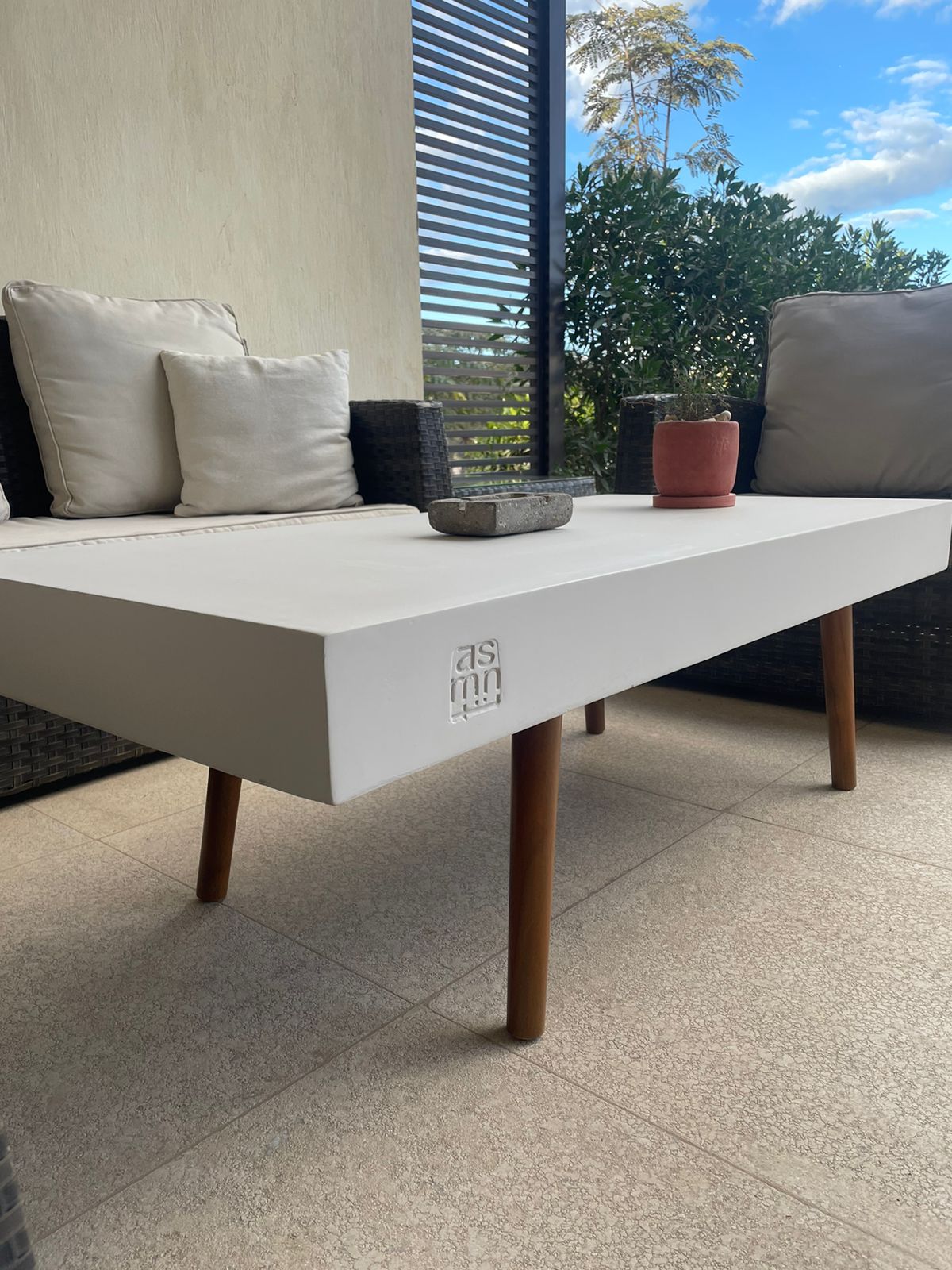 Off-white tabletop with Wooden Base