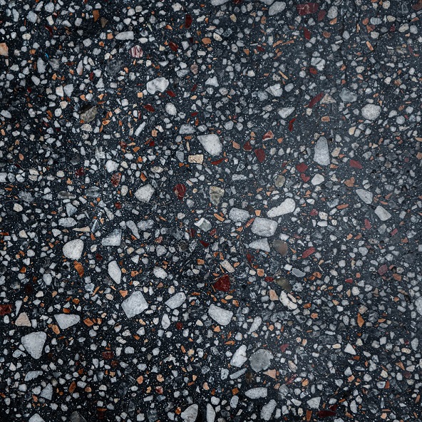 فحمي بزلط مشكل